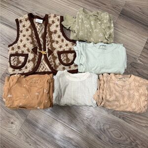 Unisex Toddler 2T-3T Goumi pajamas and vest bundle